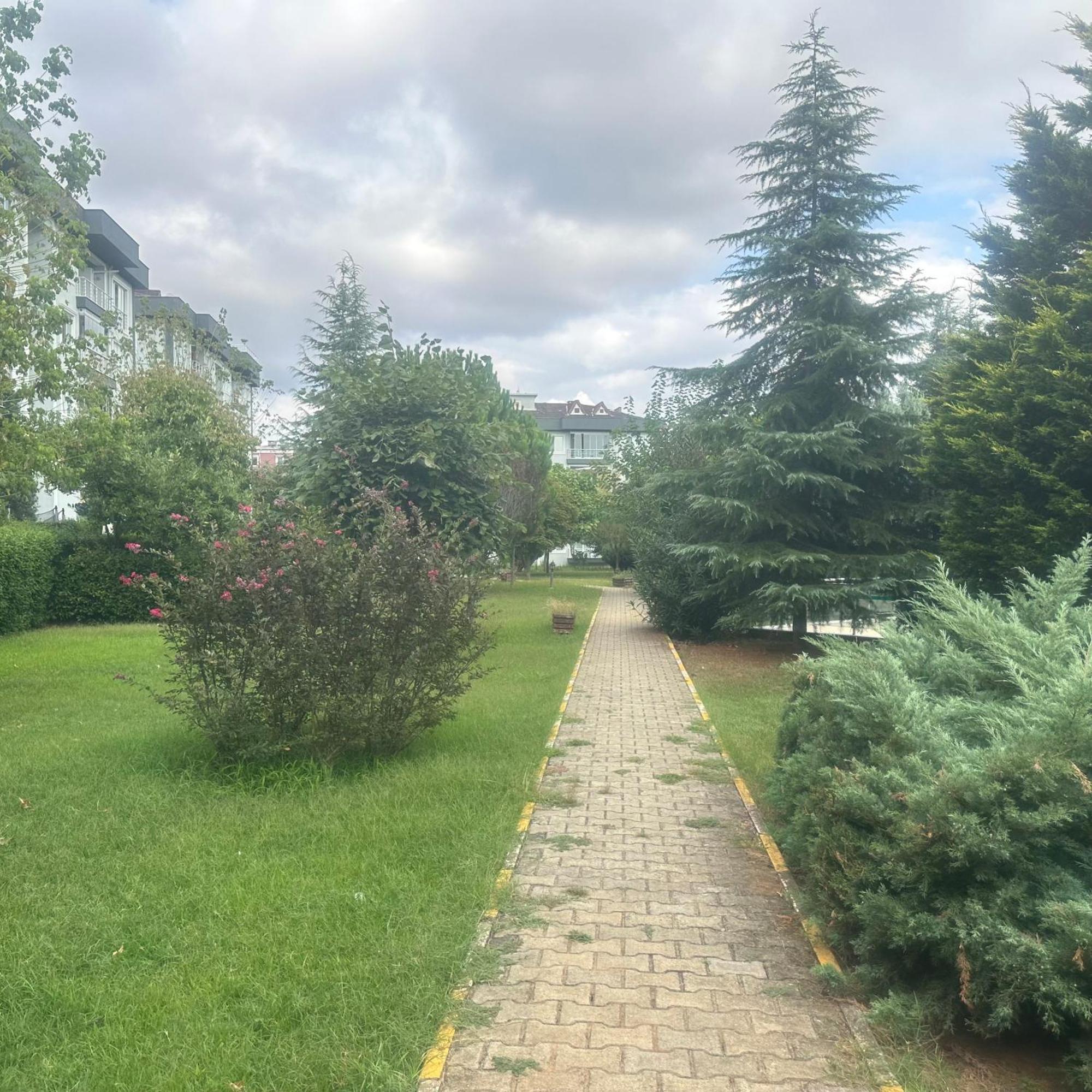 Apartment Sabiha Gokcen 2 1 Near To Sabiha Gokcen Airport *